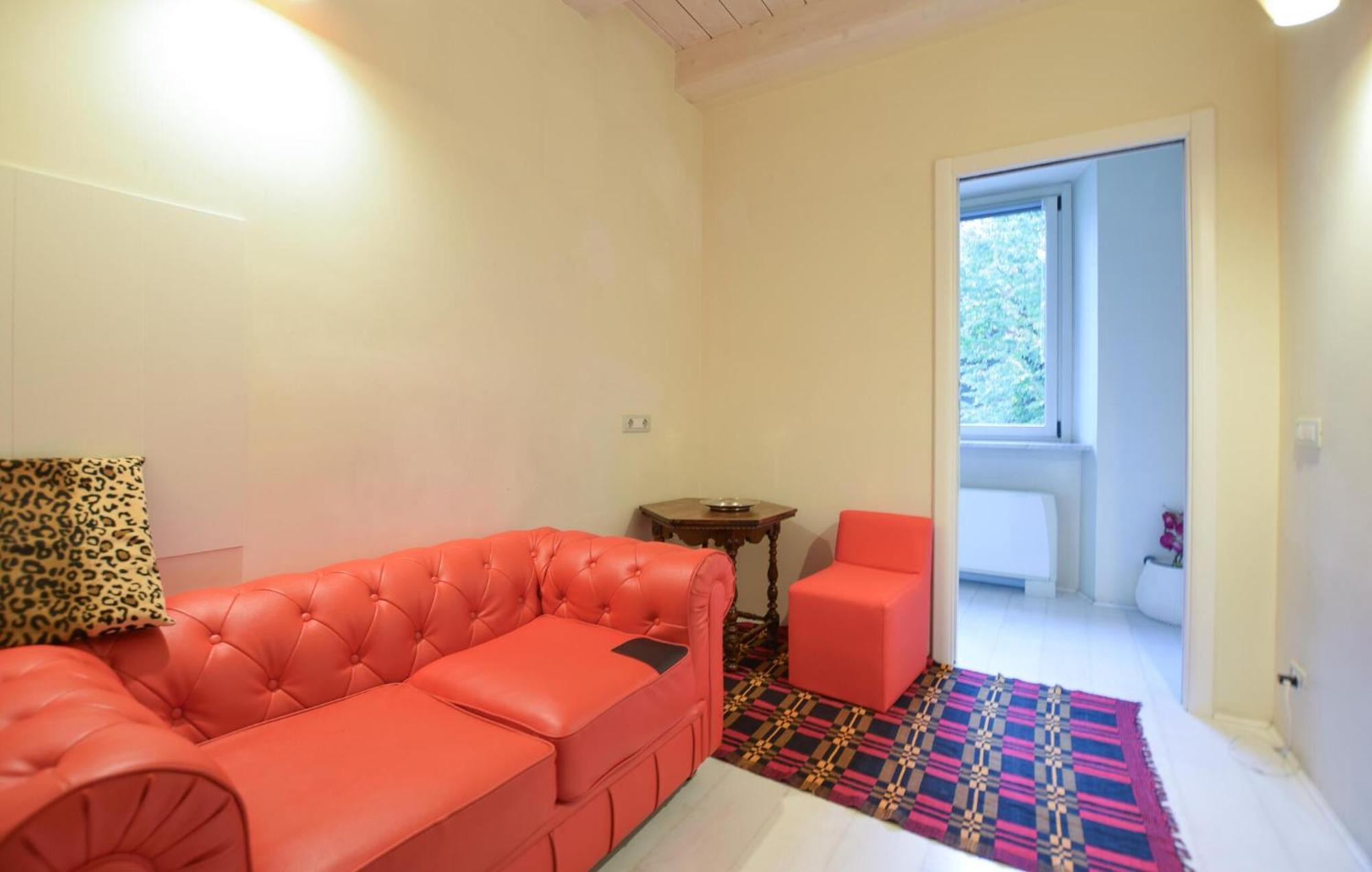 Awesome In With Kitchen Appartement